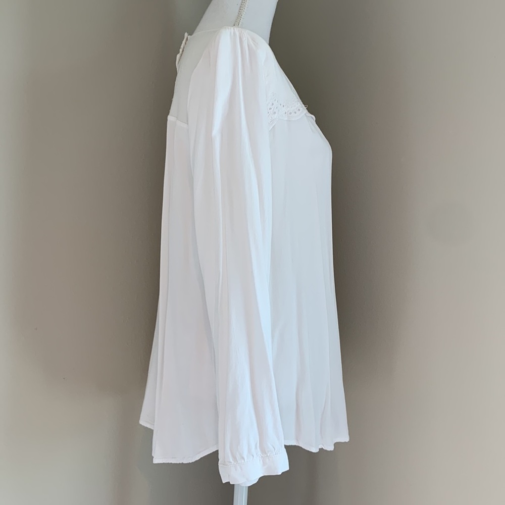 LOFT | Eyelet Cutout Back Blouse Top | White | X-Large - Picture 4 of 8